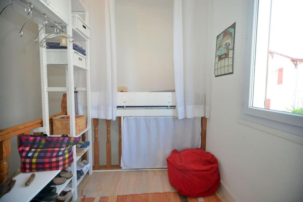 Appartement Tres Bien Situe- Spacieux - Calme - Parking Biarritz Exterior foto